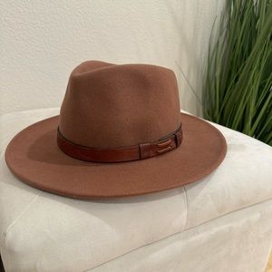 Eddie Bauer | Brown 100% wool felt hat